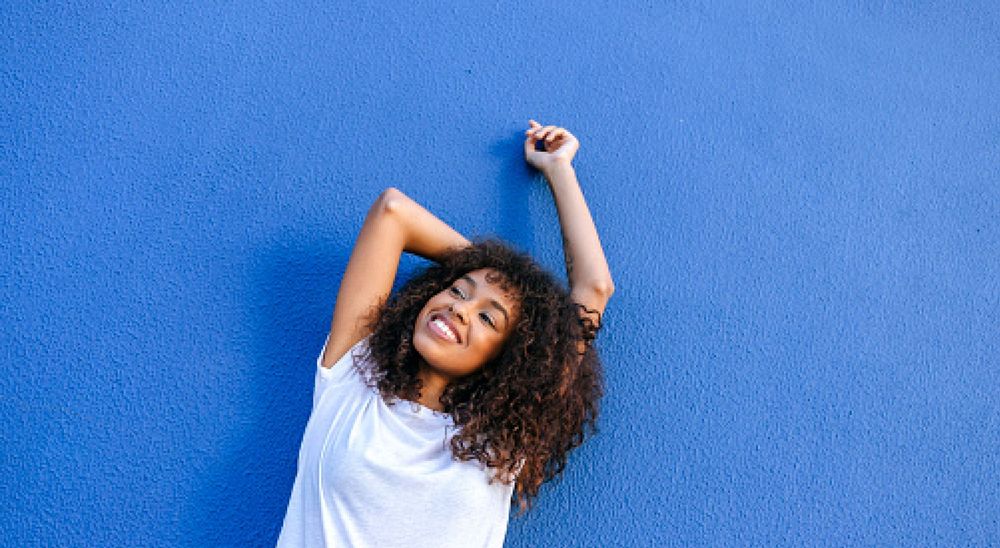 woman, saving vs investing